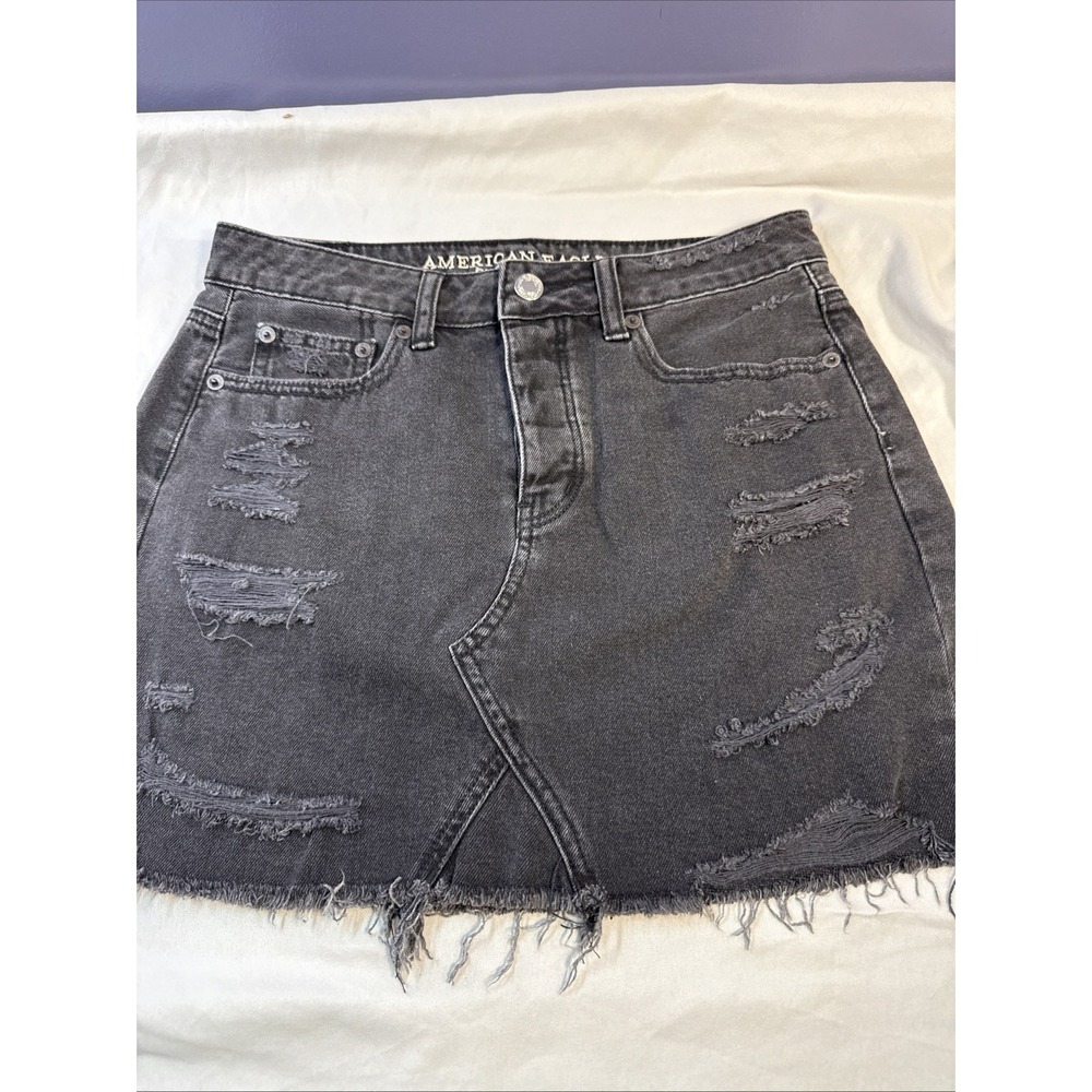 American Eagle Black Denim Mini Skirt Size 2 - Distressed Button Fly Raw Hem